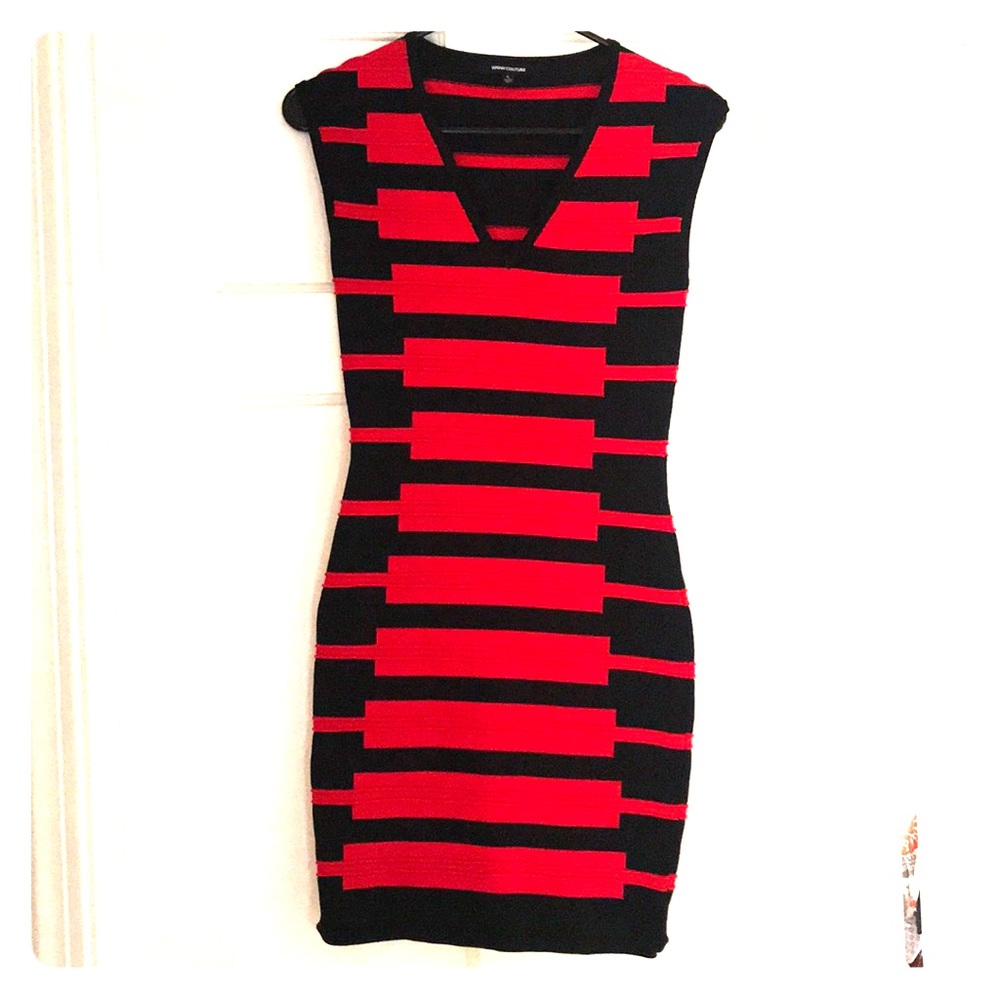 Red/Black Bodycon mini dress SMALL